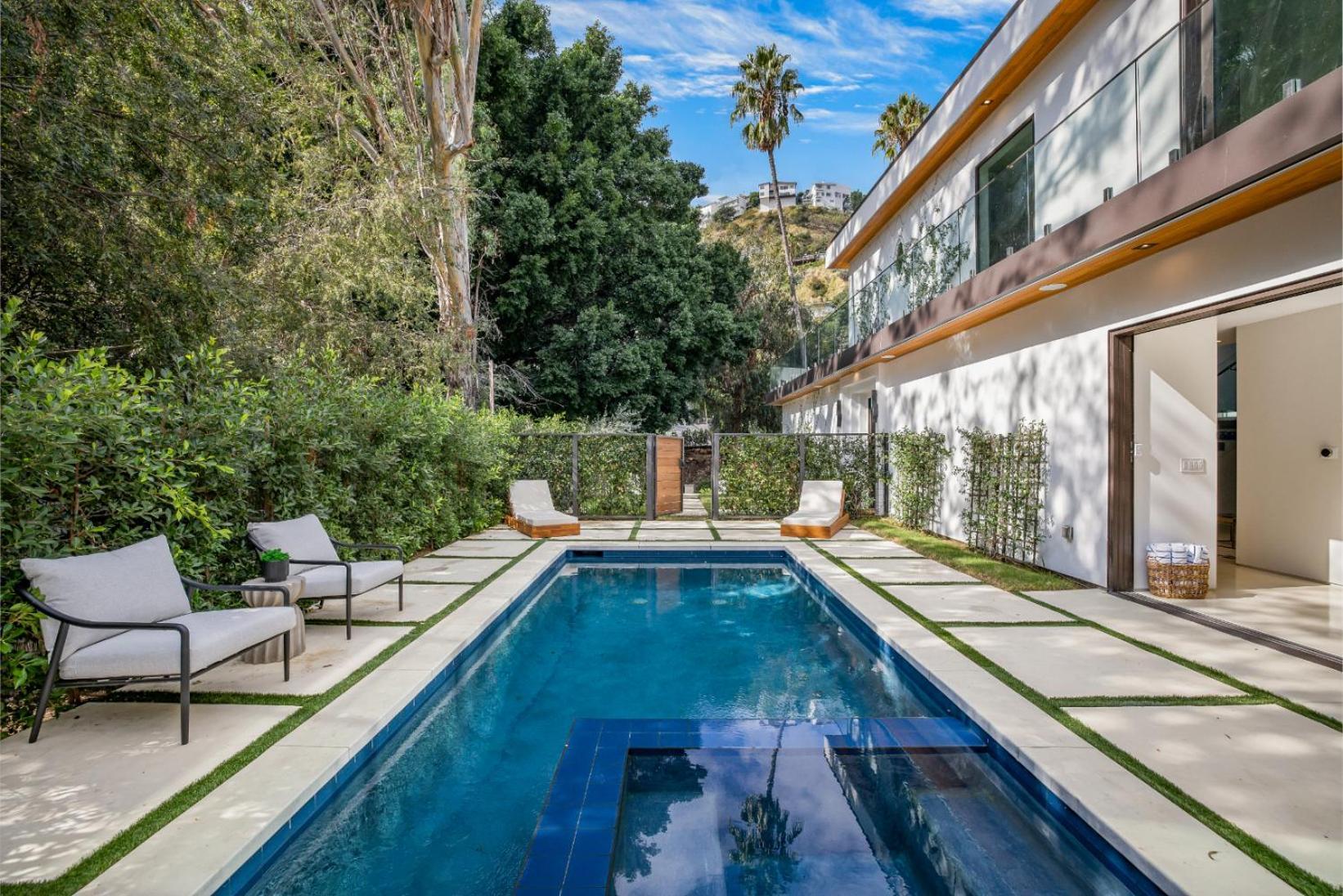 Laurel Canyon Apartment Los Angeles
